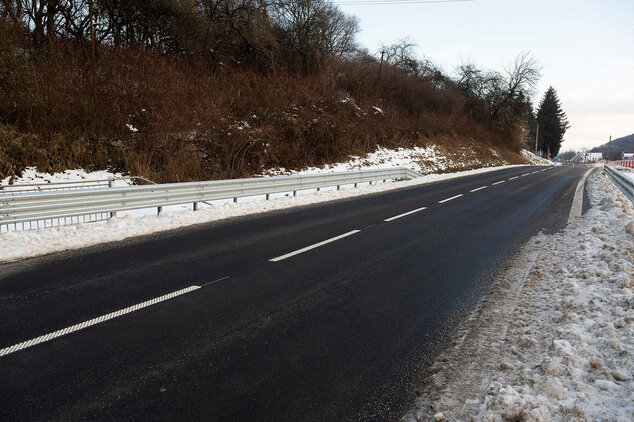 Do bošáckej doliny vedie vynovená cesta za viac ako 1 mil. eur - 20211213_NOVA_BOSACA_cesta_004w