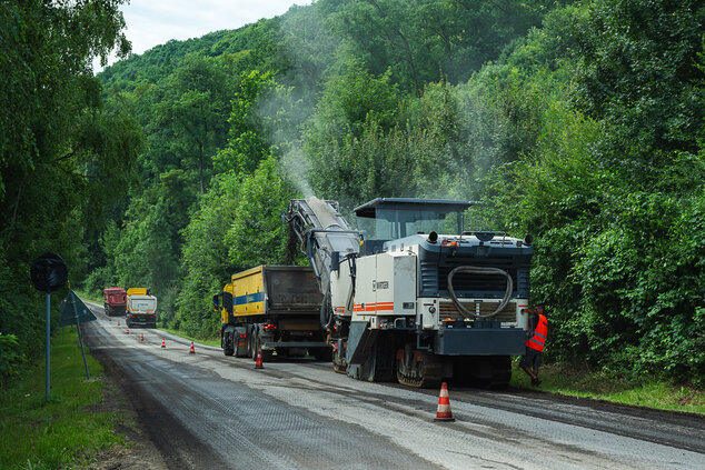 Vodiči, zvýšte pozornosť! za dva týždne v kraji opravia 35 km ciest - TSK_SC_TSK_suvisle_opravy_ciest_mini__37_of_43_