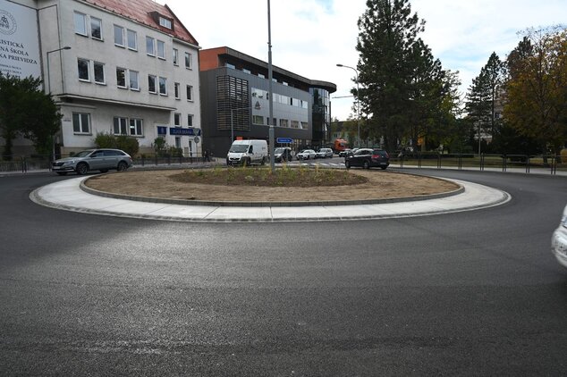 Zmodernizovaná križovatka v prievidzi ponúka bezpečnejší a bezbariérový pohyb - 19.10._KD_-_Krizovatka_PD