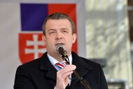 Výstavba r2 obchvat bánovce - Bn 10 8611